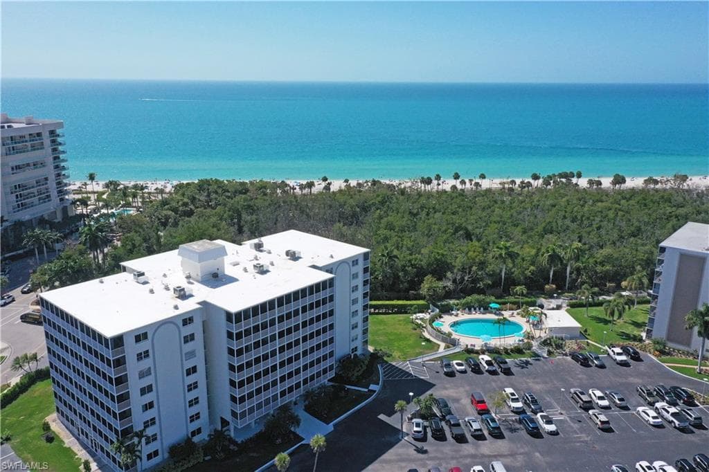1 Bluebill AVE 605 NAPLES, FL 34108