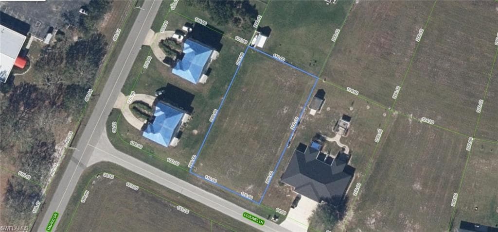 8277 Cozumel LN SEBRING, FL 33876