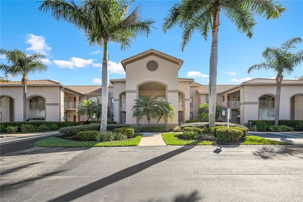 20021 Barletta LN 2215 ESTERO, FL 33928