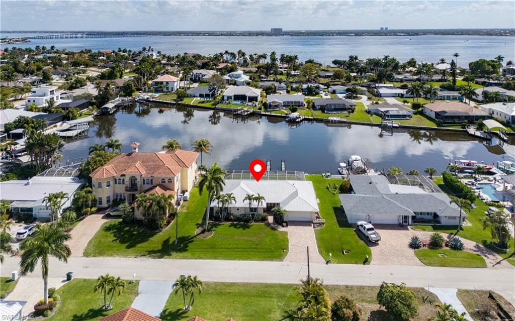 5319 Malibu CT CAPE CORAL, FL 33904