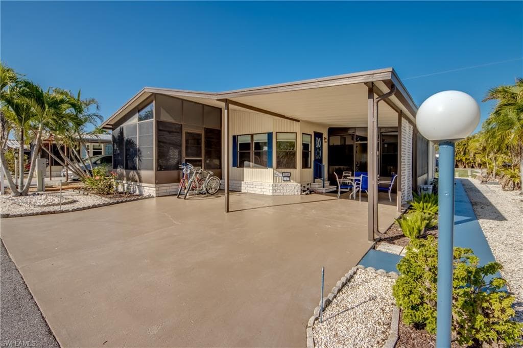 7169 Drum DR ST. JAMES CITY, FL 33956