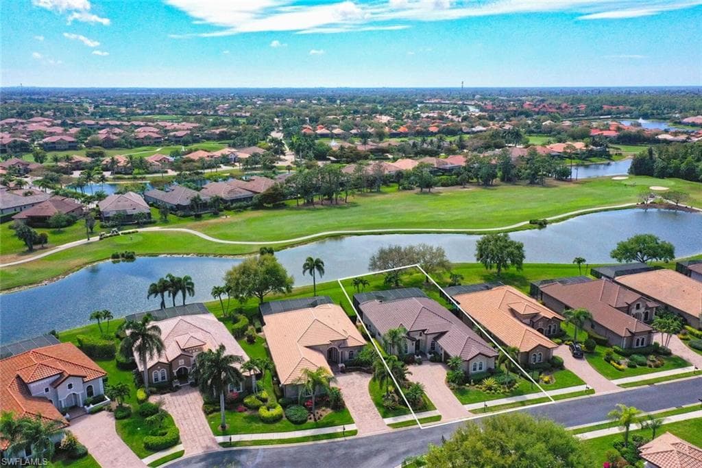 7755 Cottesmore DR NAPLES, FL 34113