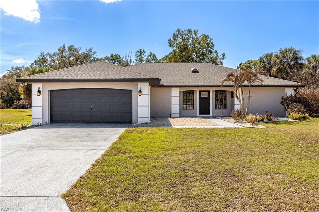 18890 Fox Run RD ALVA, FL 33920
