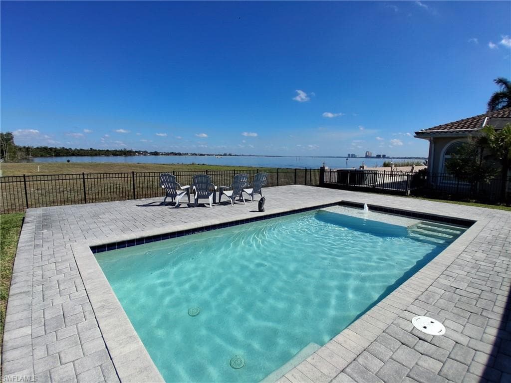 2367 Coral Point DR CAPE CORAL, FL 33990