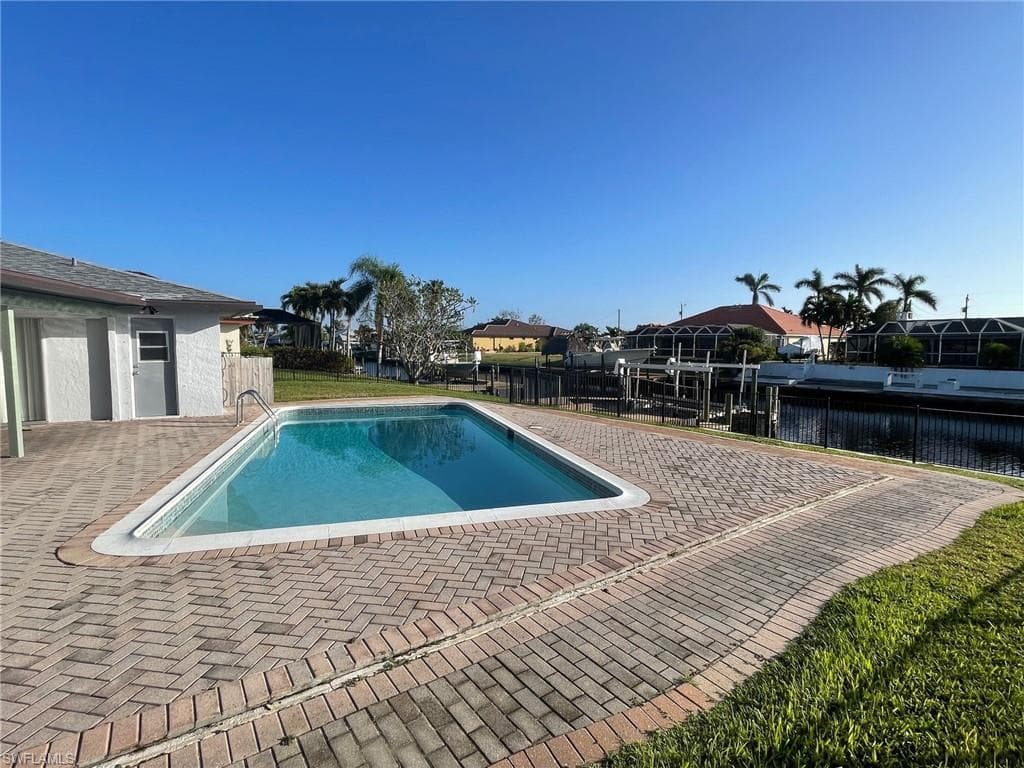 5029 SW 11th PL CAPE CORAL, FL 33914