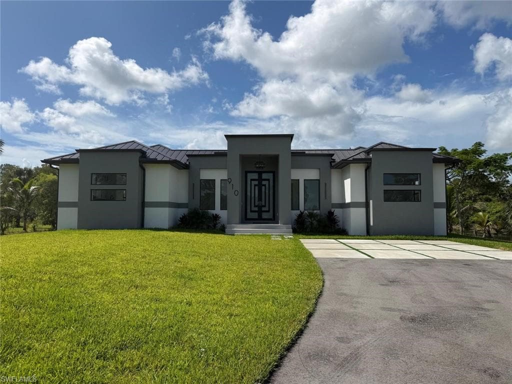 910 Golden Gate BLVD E NAPLES, FL 34120