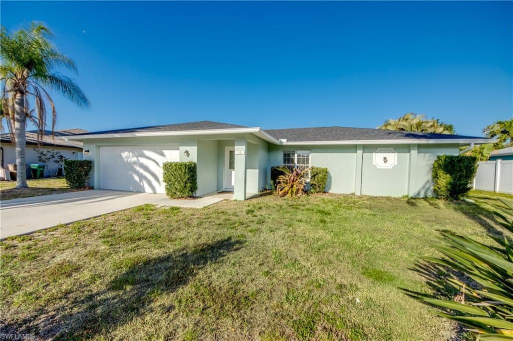110 SE 13th PL CAPE CORAL, FL 33990