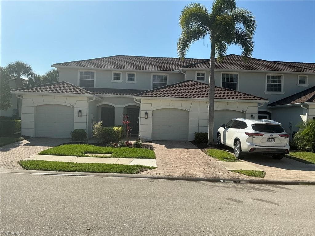 8554 Athena CT LEHIGH ACRES, FL 33971