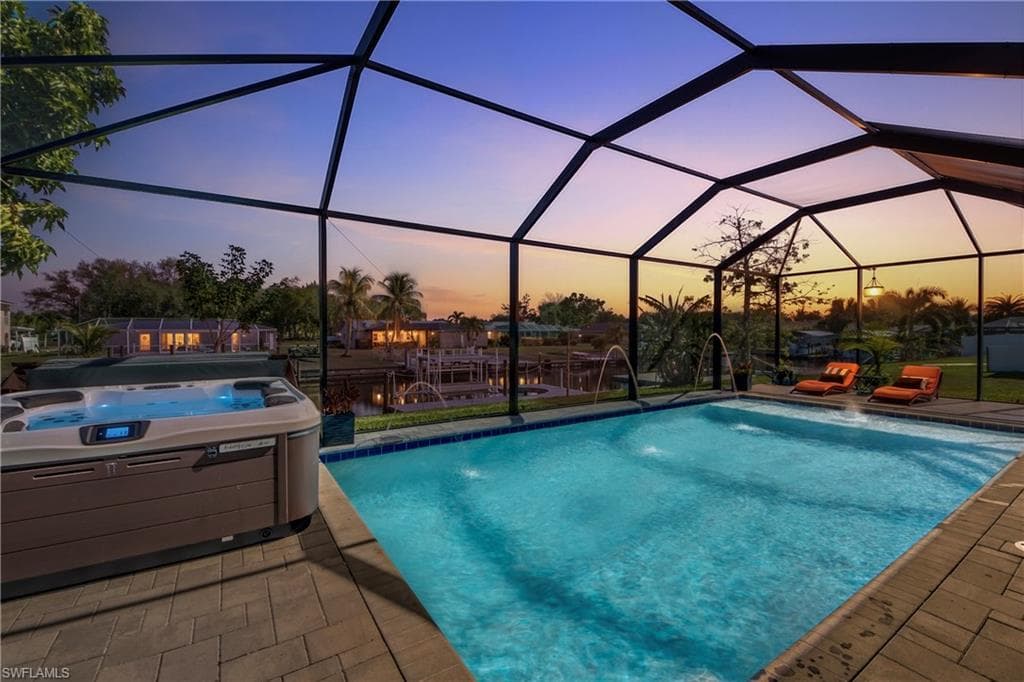 4413 SE 13th PL CAPE CORAL, FL 33904