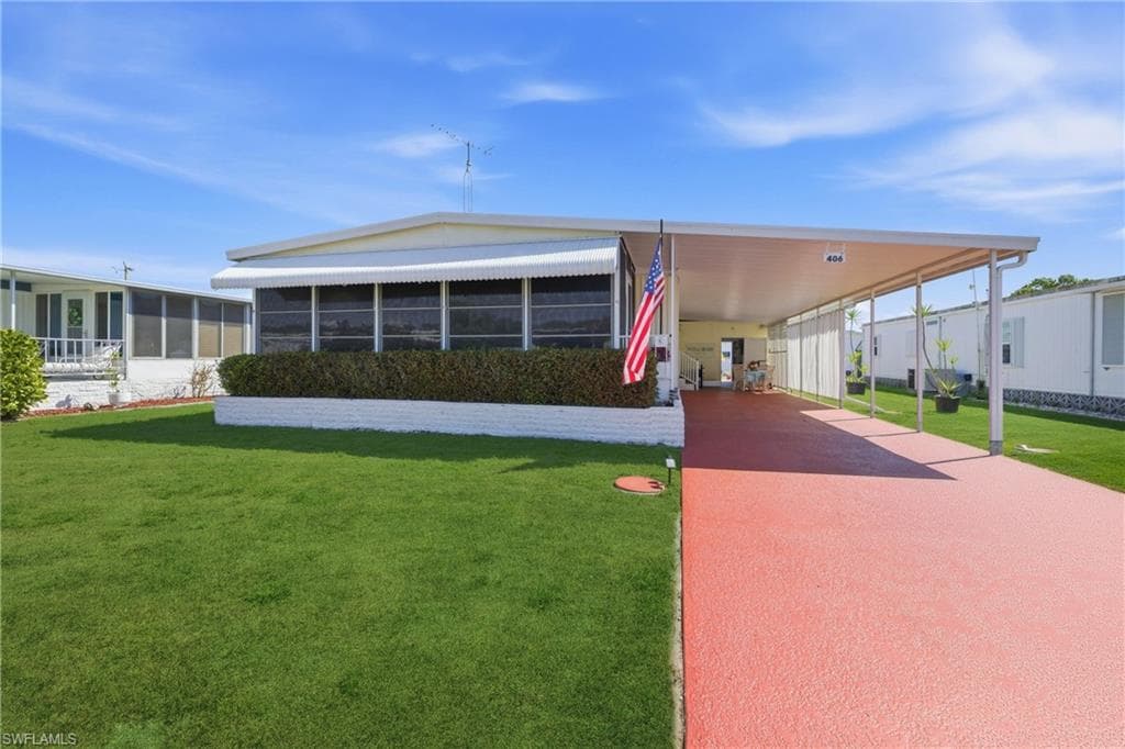 406 Twig CT S NORTH FORT MYERS, FL 33917