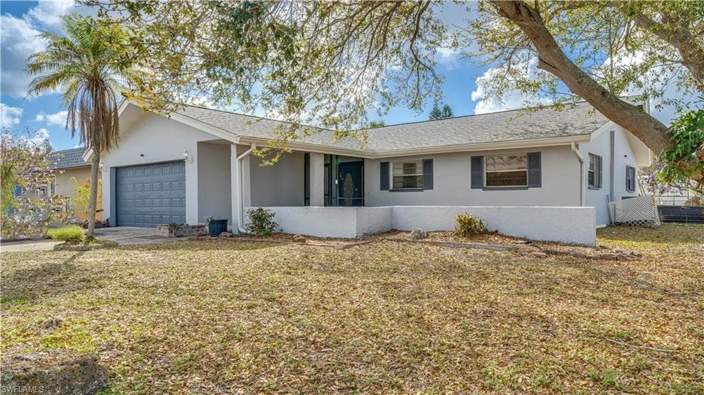 6549 Duquesne DR FORT MYERS, FL 33919