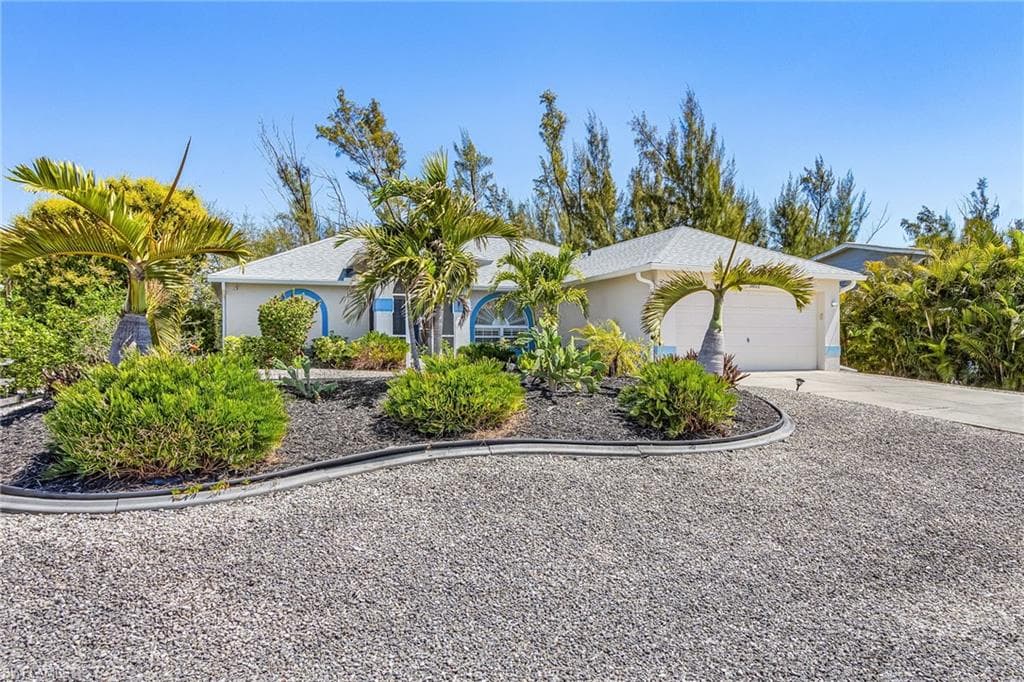 3852 Stabile RD ST. JAMES CITY, FL 33956