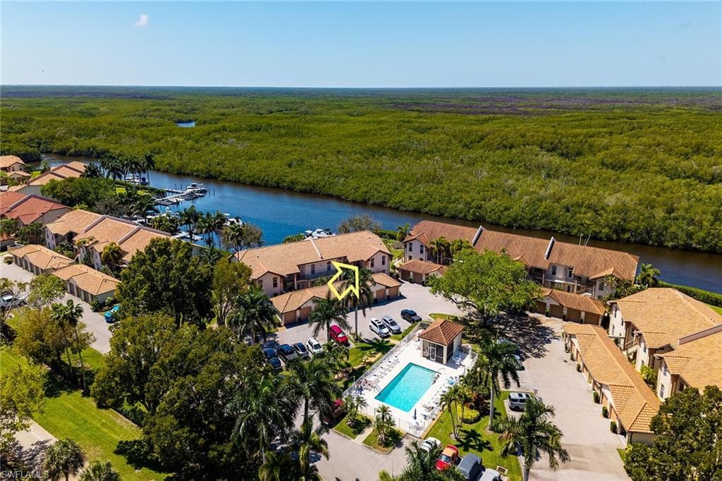 194 Newport DR 908 NAPLES, FL 34114