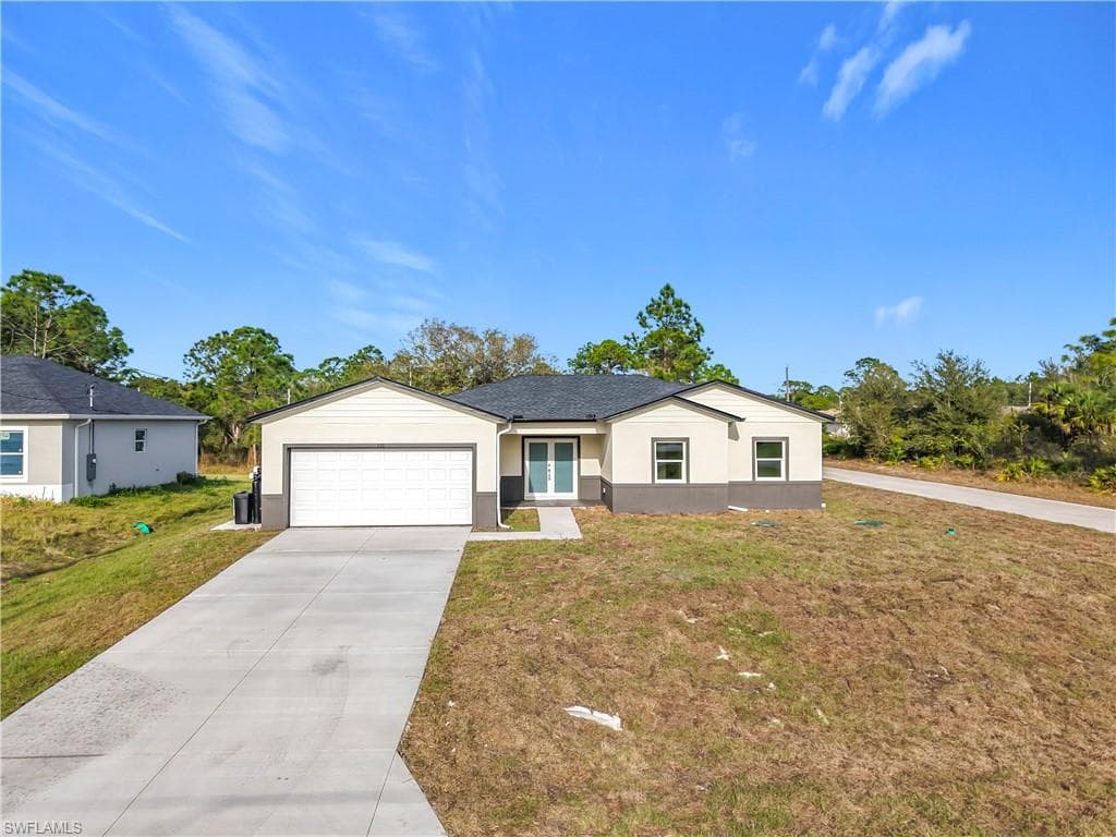 336 Hermosa AVE LEHIGH ACRES, FL 33974