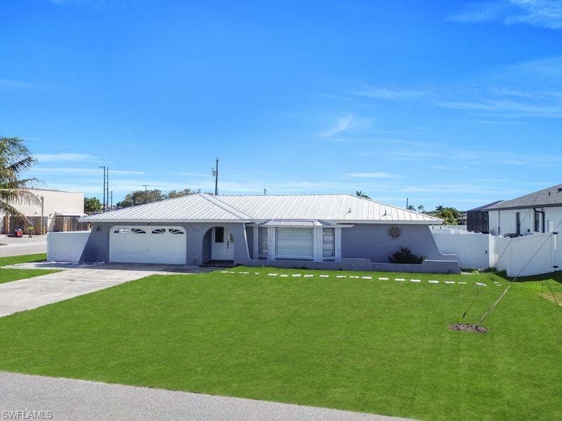 1510 16th ST CAPE CORAL, FL 33990