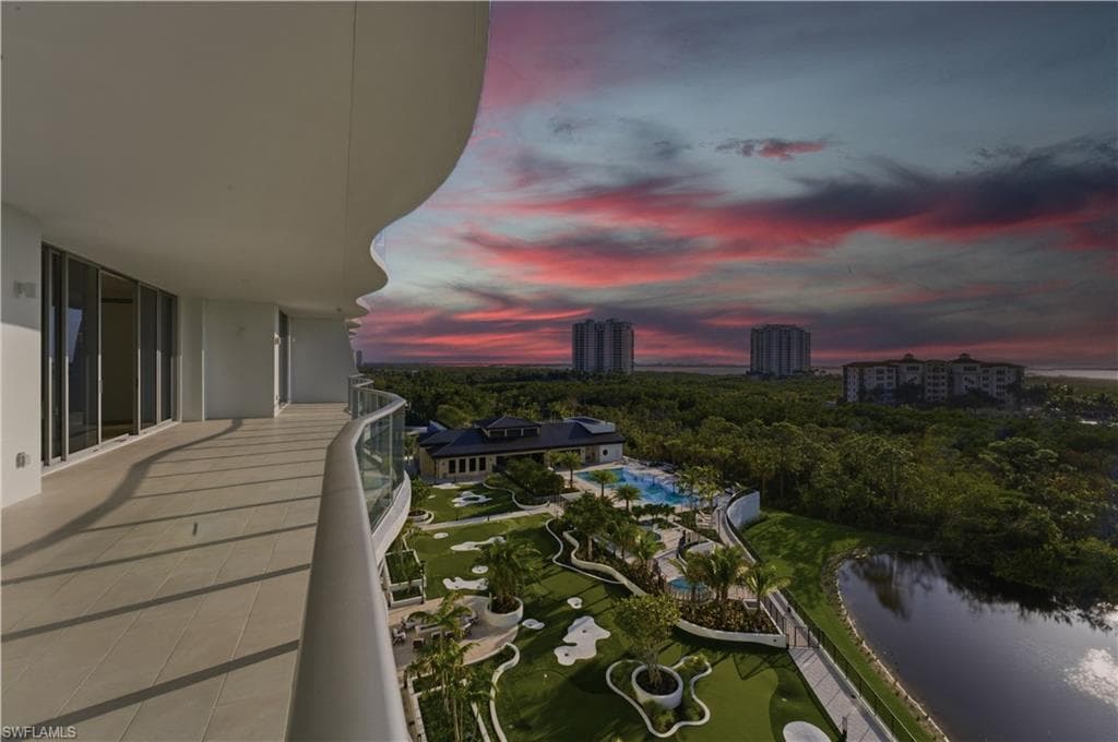 4810 Pelican Colony BLVD 704 BONITA SPRINGS, FL 34134