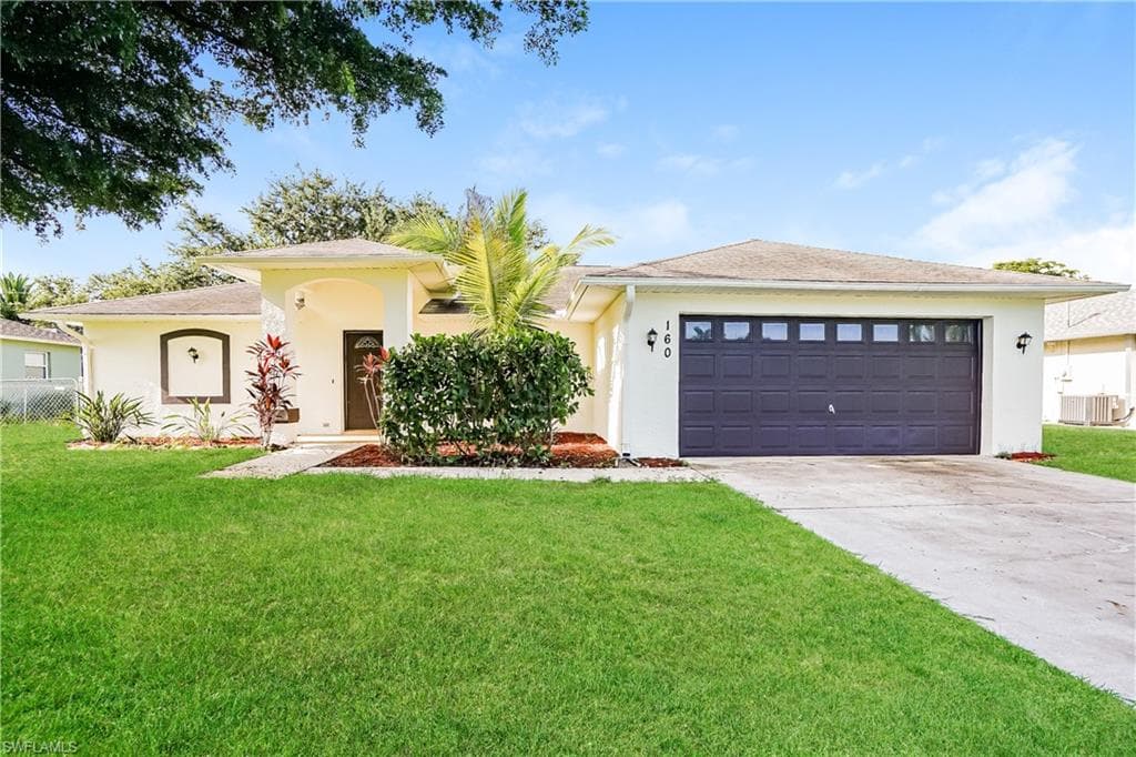160 SE 27th TER CAPE CORAL, FL 33904