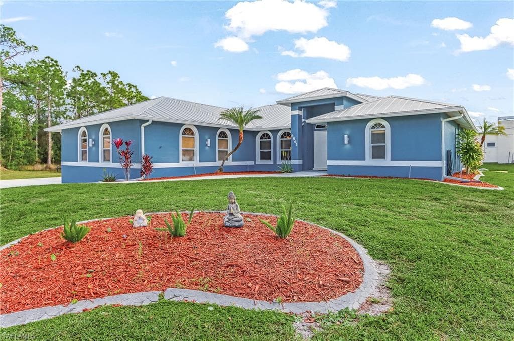 6861 Cadet AVE FORT MYERS, FL 33905