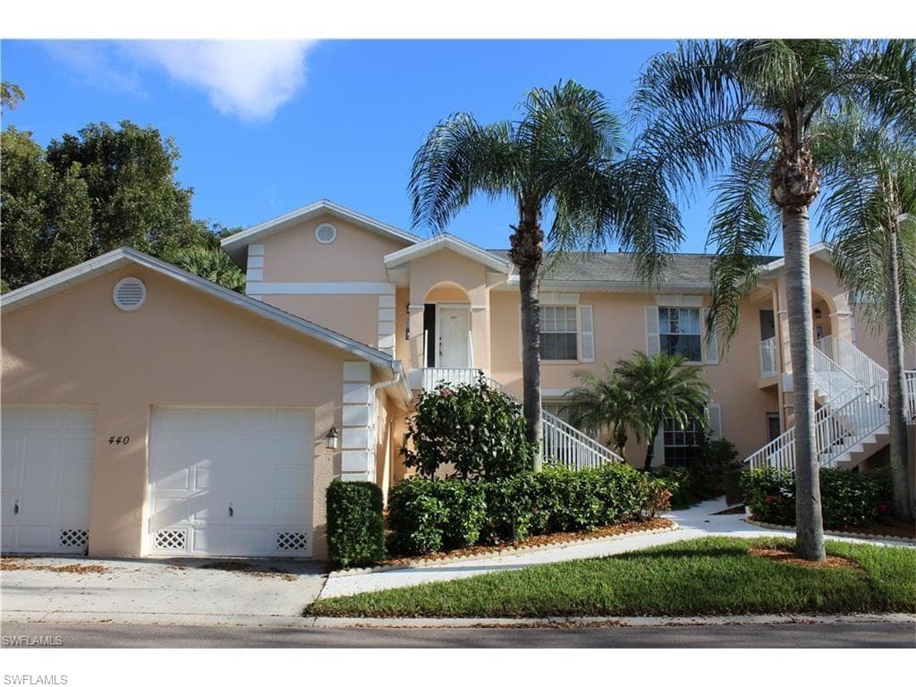 440 Wiggins Lake CT 201 NAPLES, FL 34110