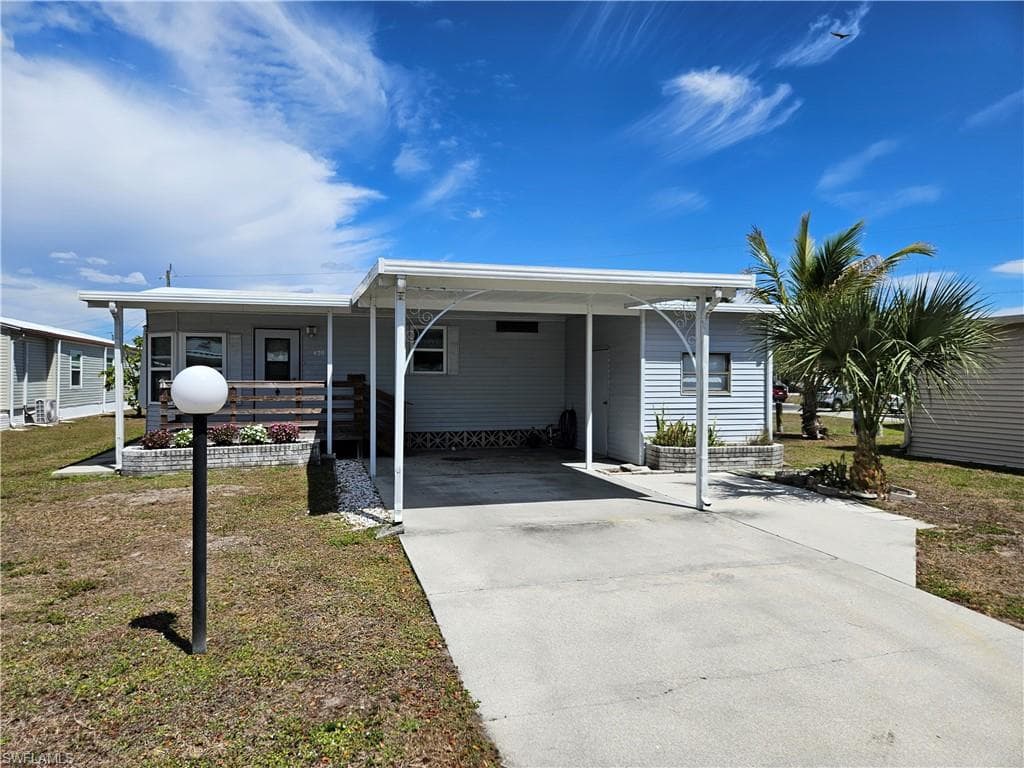 5558 Palm Beach BLVD 428 FORT MYERS, FL 33905