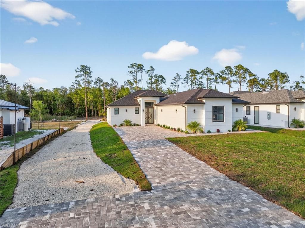 3549 43rd AVE NE NAPLES, FL 34120