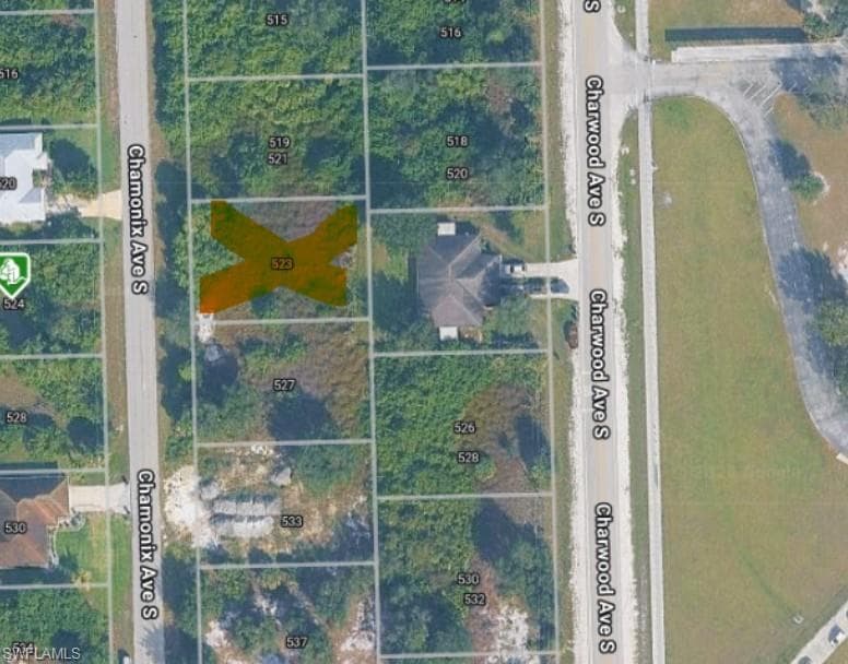 525 Chamonix AVE S LEHIGH ACRES, FL 33974