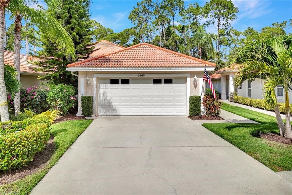 5943 Northridge DR A34 NAPLES, FL 34110