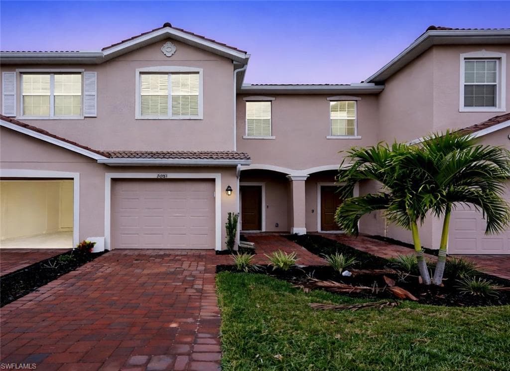 2881 Citrus ST NAPLES, FL 34120