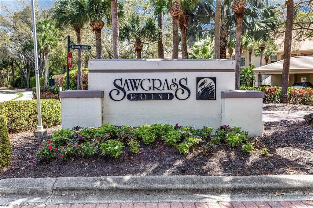 4121 Sawgrass Point DR 204 BONITA SPRINGS, FL 34134