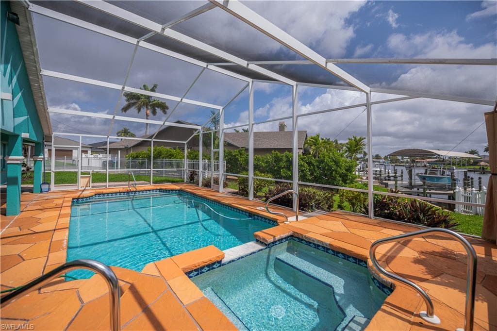 3505 SE 19th PL CAPE CORAL, FL 33904