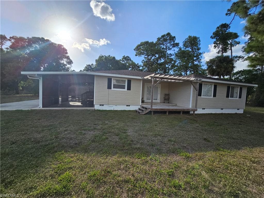 7 Hines AVE LEHIGH ACRES, FL 33936