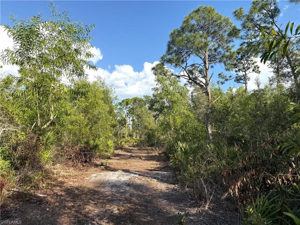 7111 Guava AVE BOKEELIA, FL 33922