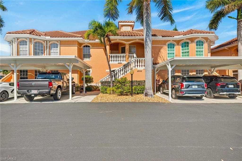 4604 SE 5th PL 102 CAPE CORAL, FL 33904