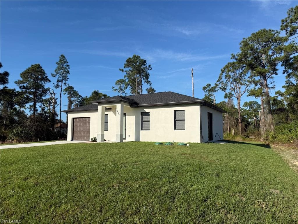 454 Norwood AVE S LEHIGH ACRES, FL 33974