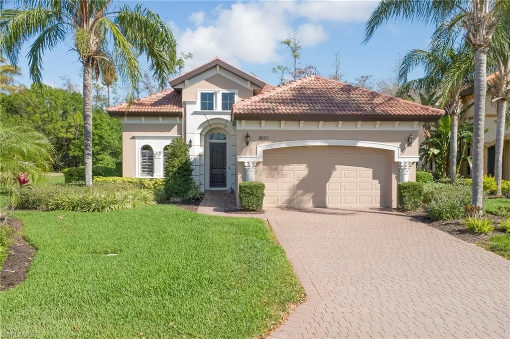 8601 Mercado CT FORT MYERS, FL 33912