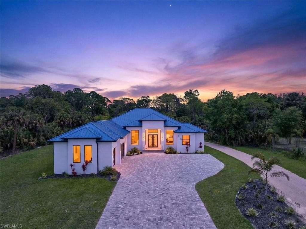 522 17th ST SW NAPLES, FL 34117