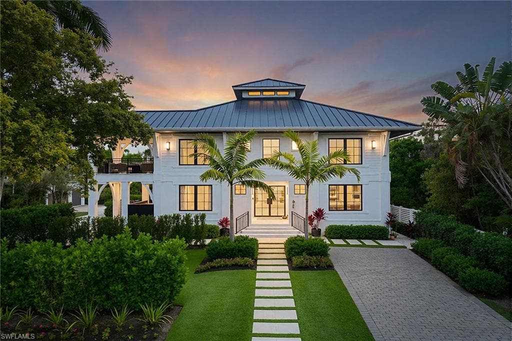 1355 4th ST S NAPLES, FL 34102