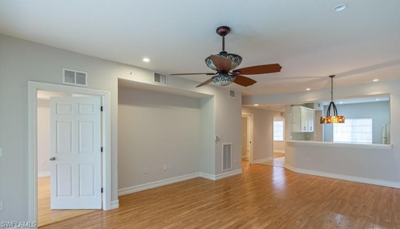 9113 Michael CIR 9 NAPLES, FL 34113
