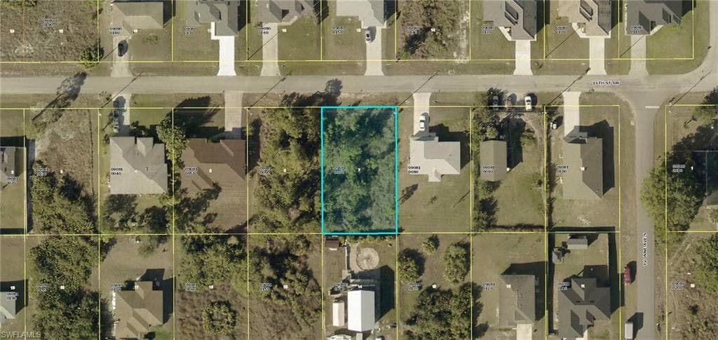 3807 16th ST SW LEHIGH ACRES, FL 33976
