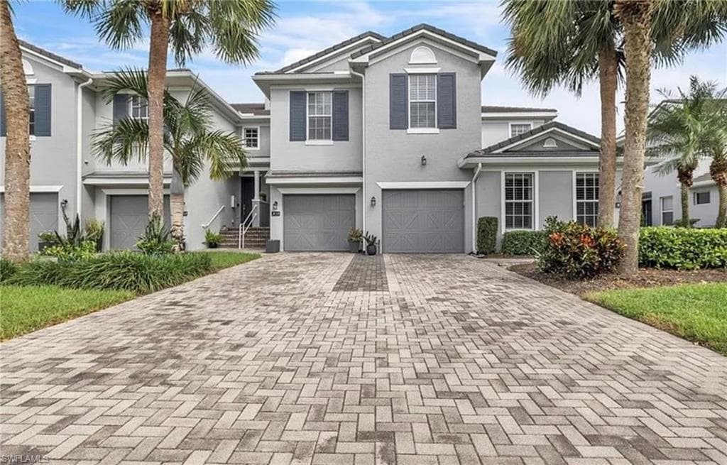 16571 Goldenrod LN 202 ALVA, FL 33920
