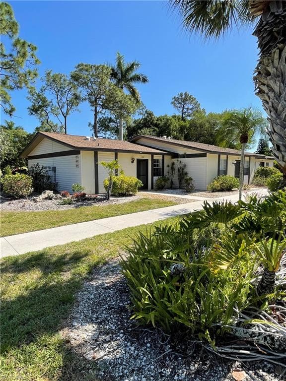 1095 Pine Isle LN 1095 NAPLES, FL 34112