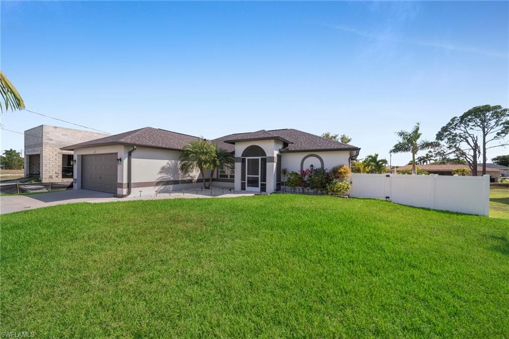 2614 Embers PKWY W CAPE CORAL, FL 33993