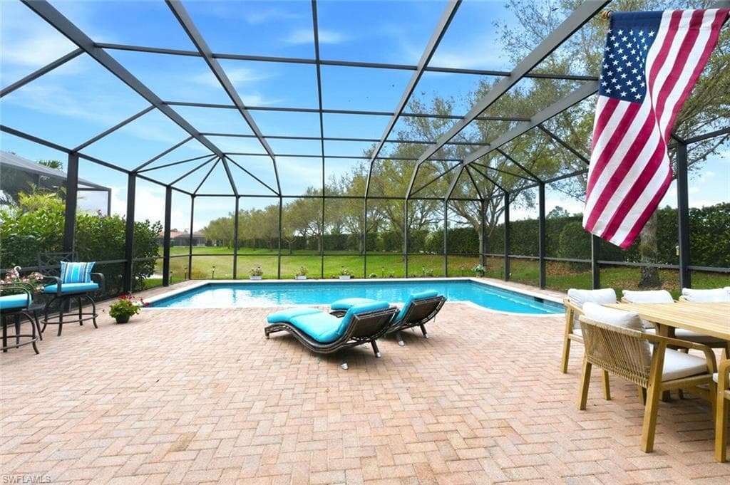 3306 Baltic DR NAPLES, FL 34119