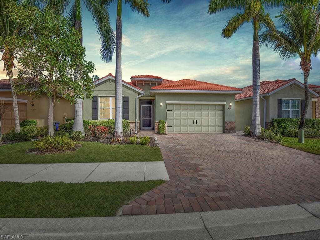 4211 Dutchess Park RD FORT MYERS, FL 33916
