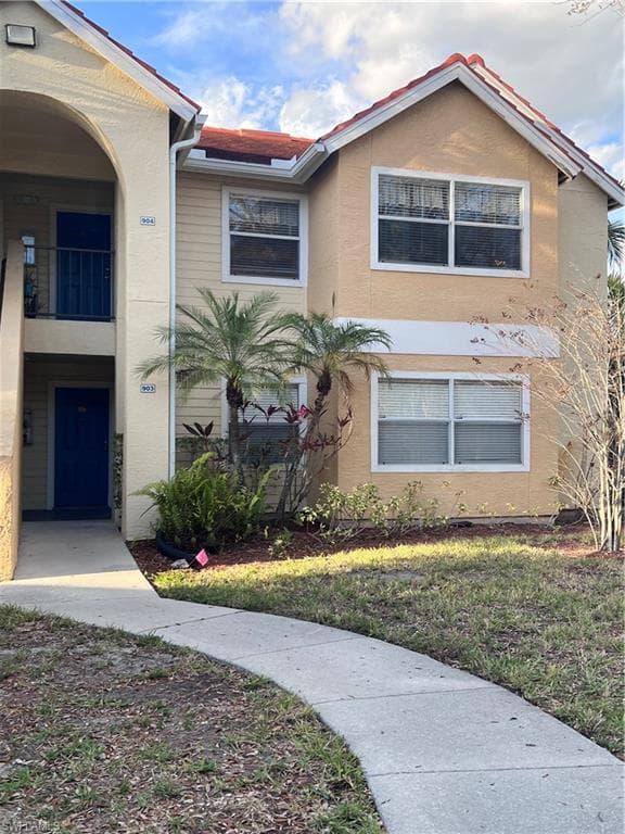 12571 Equestrian CIR 903 FORT MYERS, FL 33907