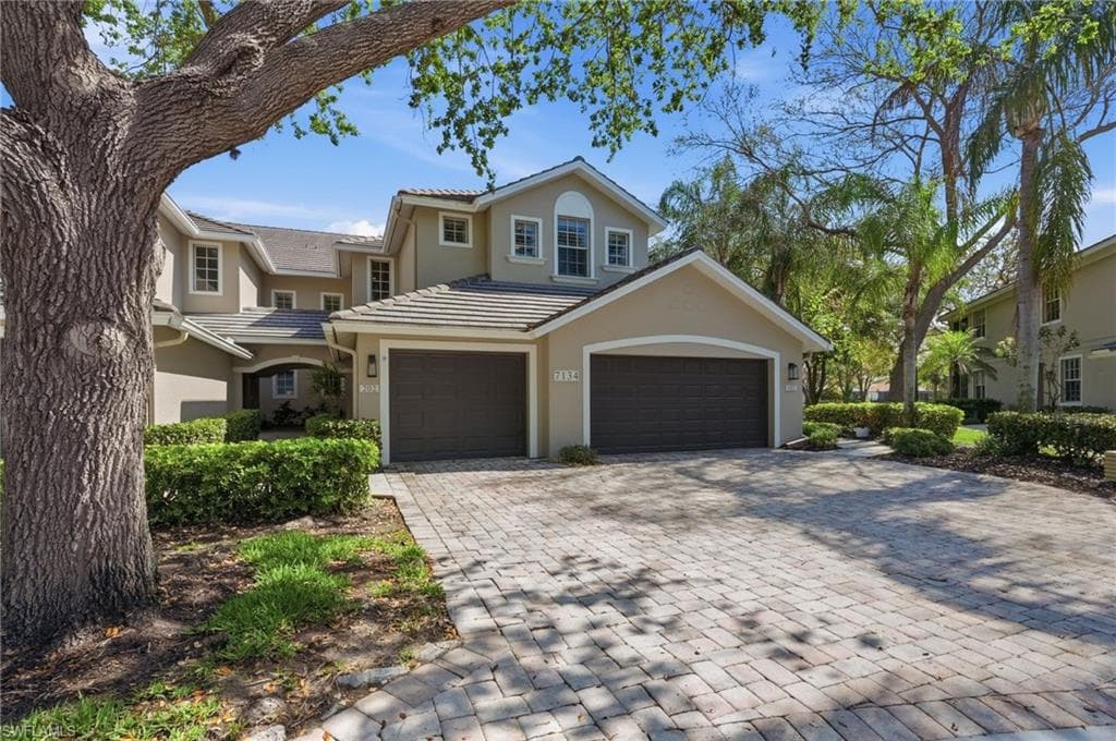 7134 Blue Juniper CT 202 NAPLES, FL 34109