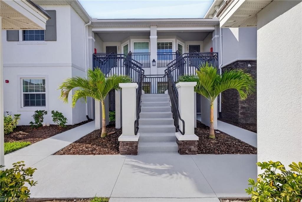 11751 Venetian Lagoon DR 101 FORT MYERS, FL 33913