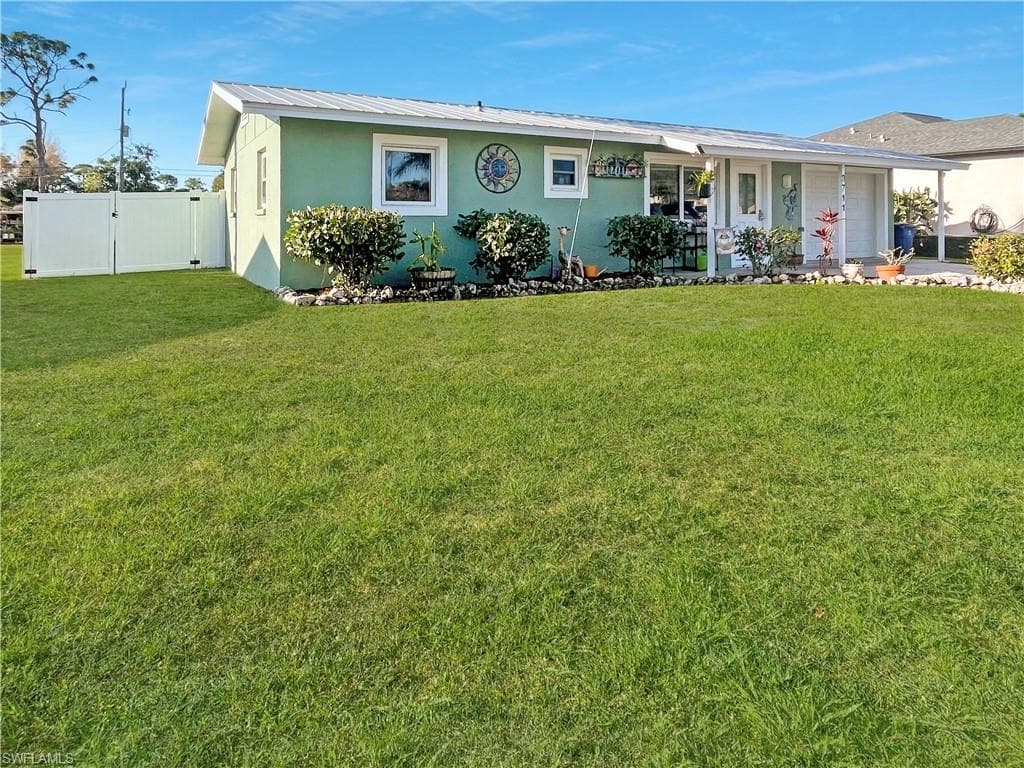 3711 Tangelo DR ST. JAMES CITY, FL 33956