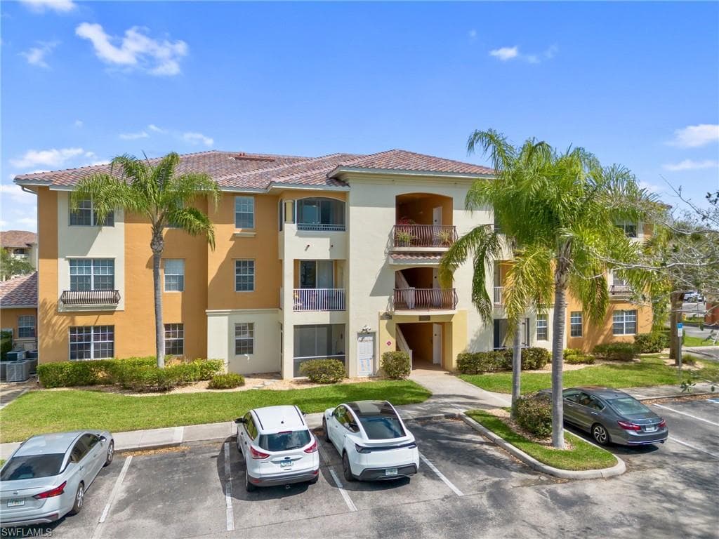 3952 Pomodoro CIR 303 CAPE CORAL, FL 33909