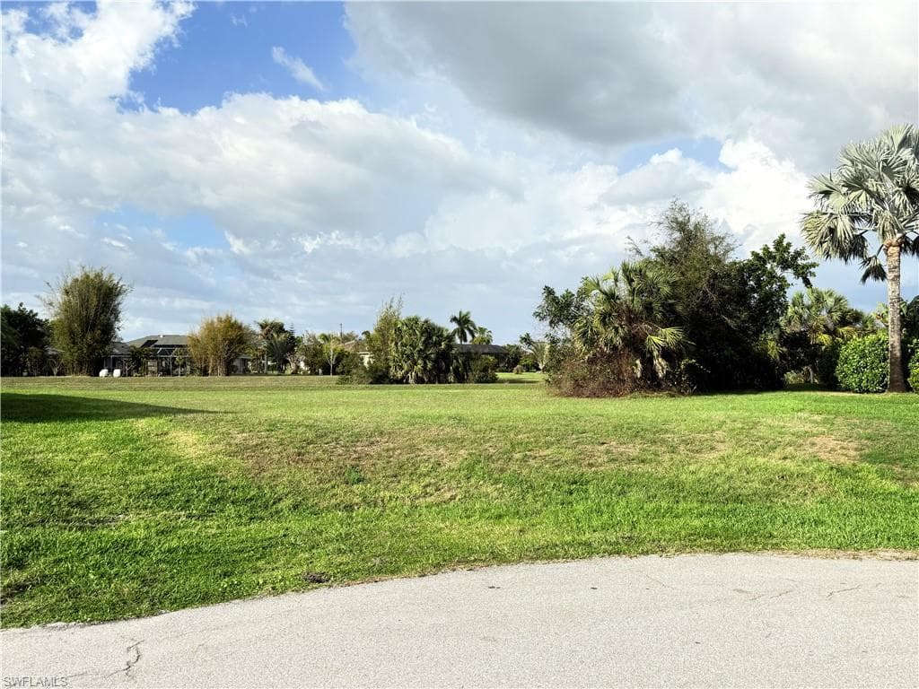 335 Vitorio ST PUNTA GORDA, FL 33983